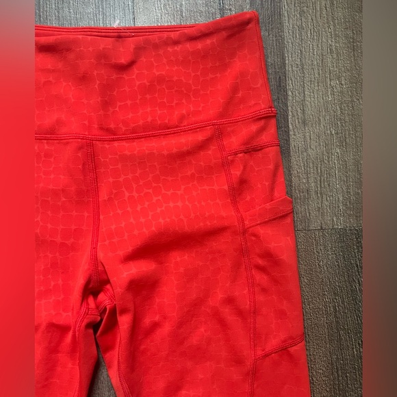 ZYIA Red Scales Pocket Light n Tight High Rise Leggings 28” - Picture 6 of 9